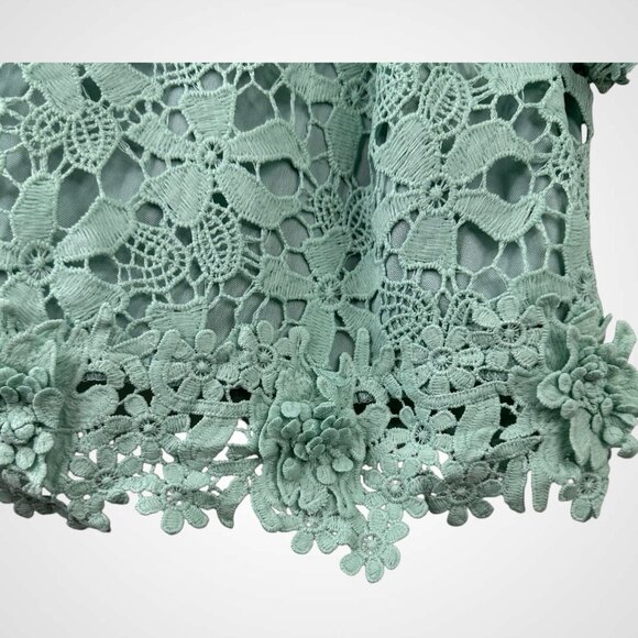 Ladies Full Lace Blouse Size L Green Puff Sleeves V-Neck Rhinestone applications - Picture 11 of 14